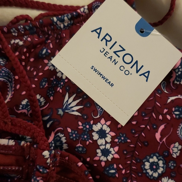 ARIZONA Paisley Flounce swim top - Wine - Picture 5 of 10